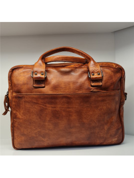 cl 32843 cognac